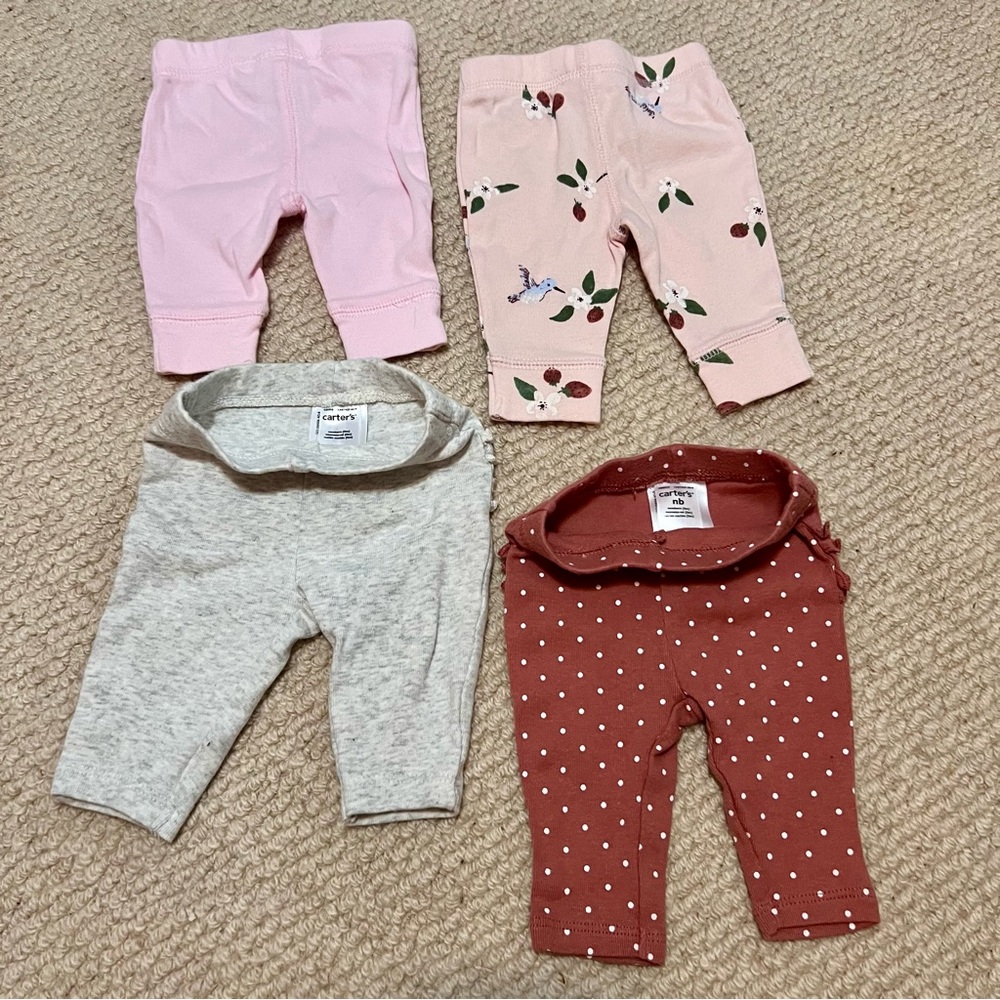 4 Pairs of Newborn Cotton Leggings by Carters